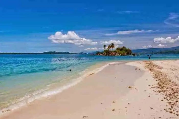 Pandan Beach, Beautiful Beach with Beautiful Natural Panorama in Sibolga